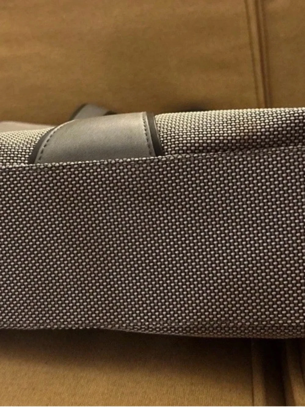 Tumi Grey Shoulder Strap Laptop Carrying Messenger Bag Briefcase & Coin Purse ID